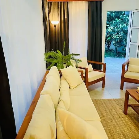 Green Garden Guest House Famagusta  Exterior photo